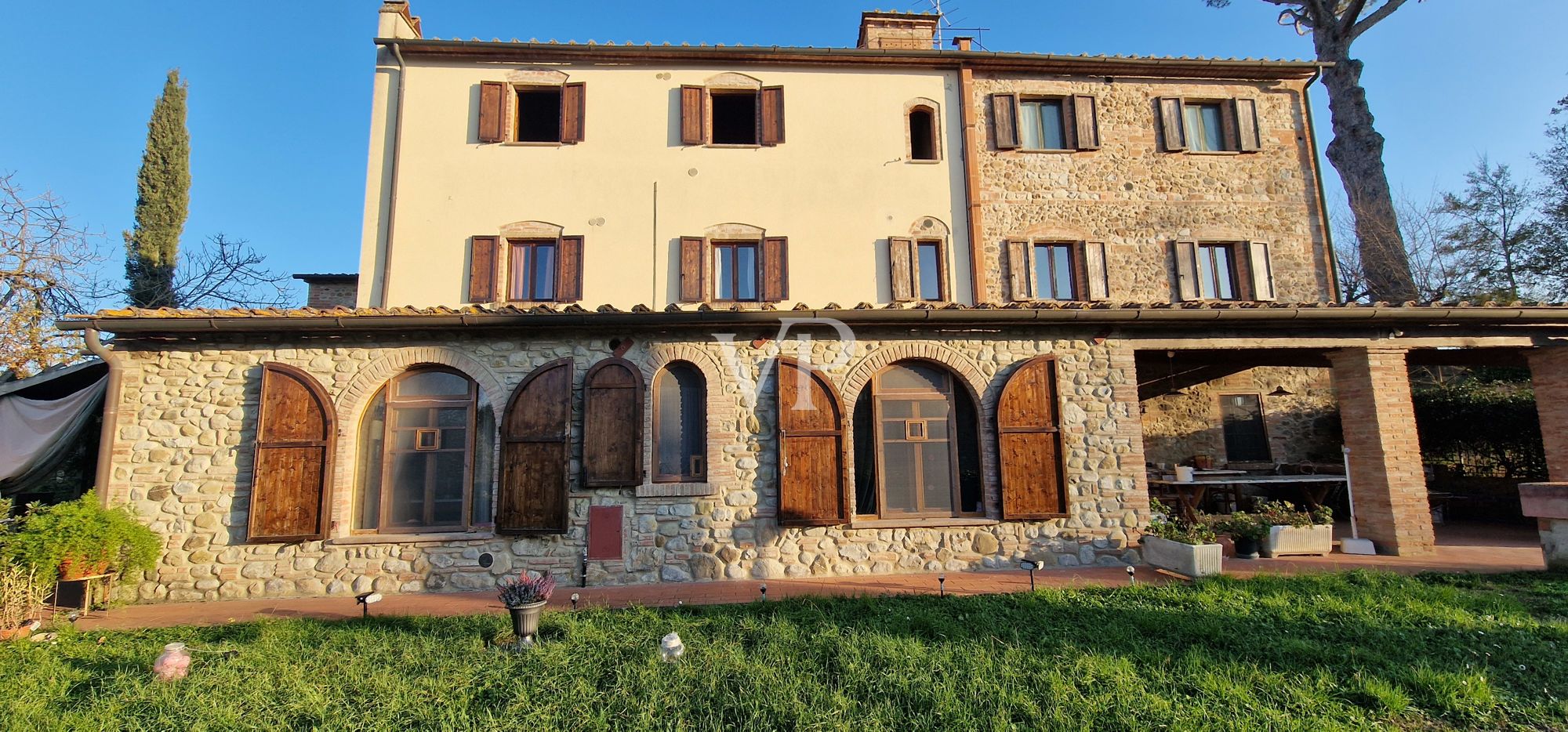 Building renovated and divided into six apartments