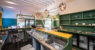 von_poll_real_estate_property_IT252941887_image_2