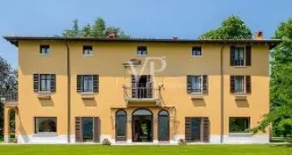 von_poll_real_estate_property_IT252941897_image_1