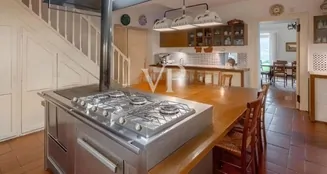 von_poll_real_estate_property_IT252941897_image_15