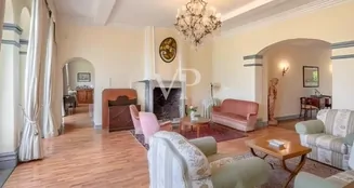 von_poll_real_estate_property_IT252941897_image_5