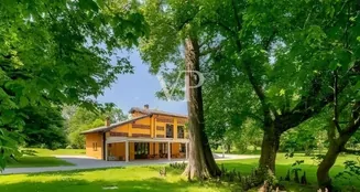 von_poll_real_estate_property_IT252941897_image_19