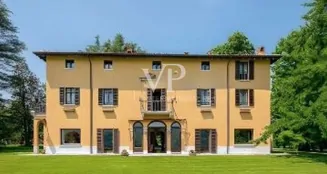 von_poll_real_estate_property_IT252941897_image_0