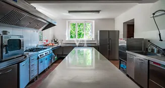 von_poll_real_estate_property_IT252941908_image_25