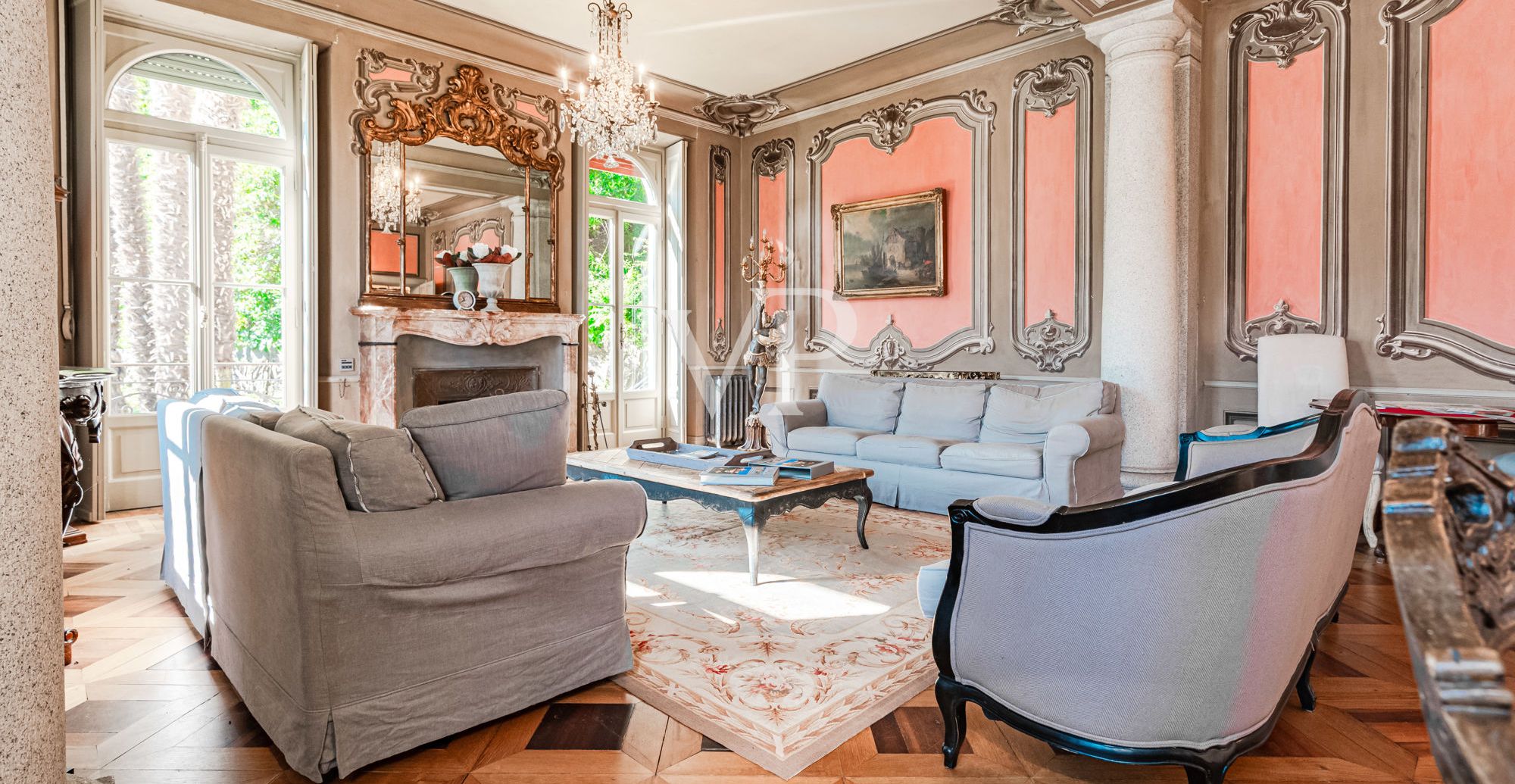 Salone