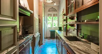 von_poll_real_estate_property_IT252941908_image_12