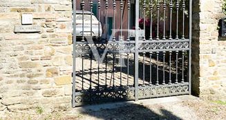 von_poll_real_estate_property_IT252941910_image_23