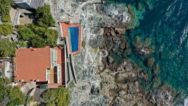 Luxus-Villa mit Blick und Zugang zum Meer in Castiglioncello, Toskana