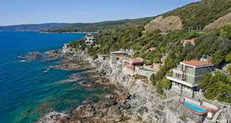 von_poll_real_estate_property_IT254151927_image_15