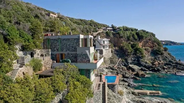 Luxus-Villa mit Blick und Zugang zum Meer in Castiglioncello, Toskana