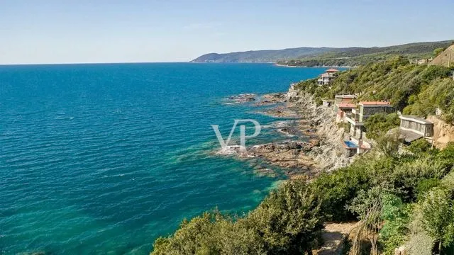 Luxus-Villa mit Blick und Zugang zum Meer in Castiglioncello, Toskana