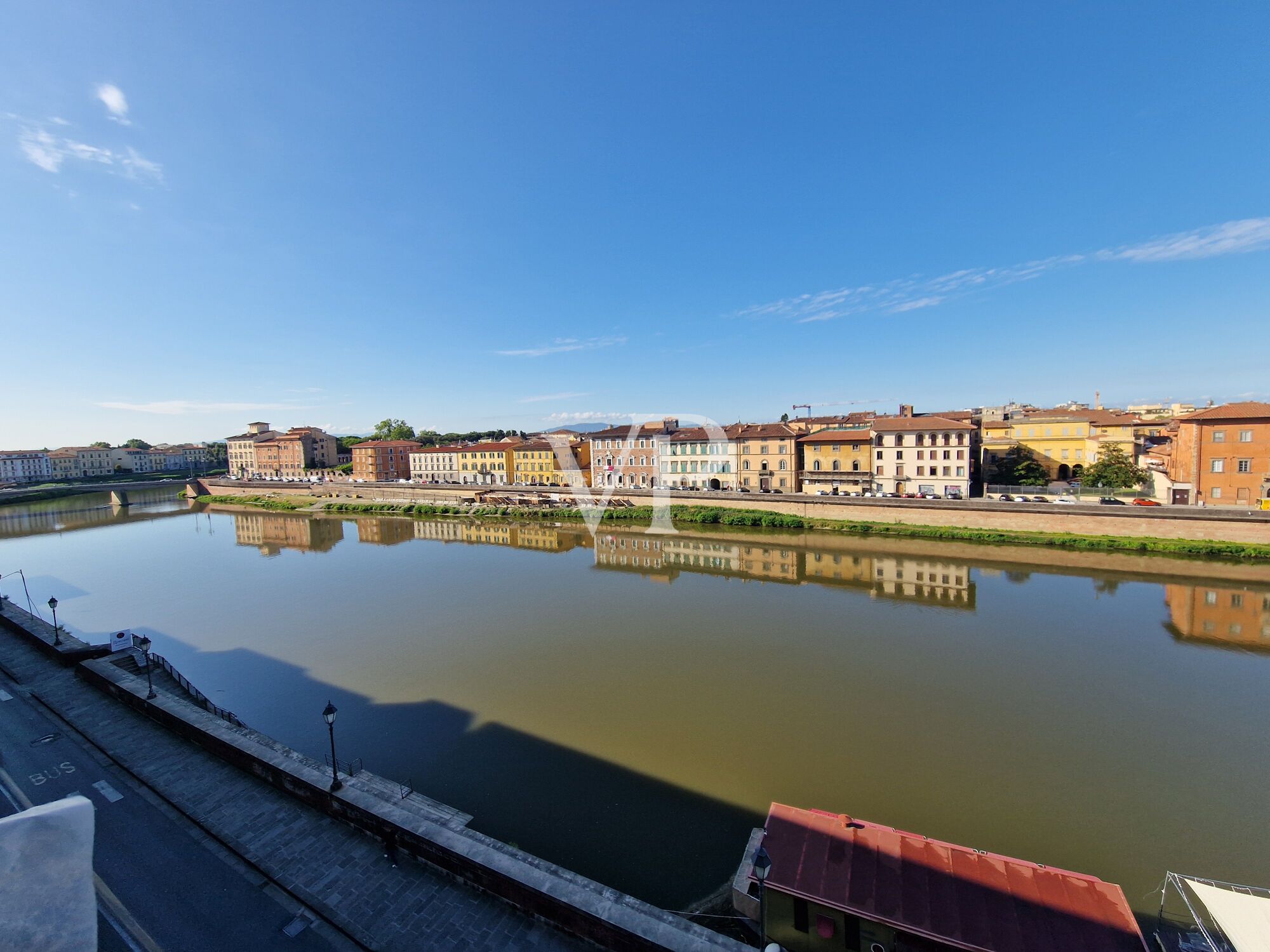 Historischer Palast am Lungarno - Renaissance-Residenz mit modernem Komfort in Pisa