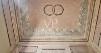 von_poll_real_estate_property_IT254151935_image_12