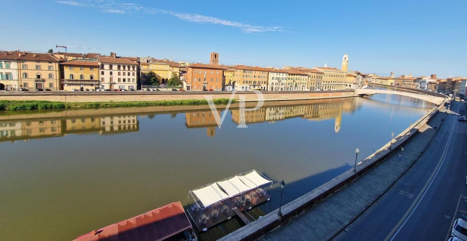 Historischer Palast am Lungarno - Renaissance-Residenz mit modernem Komfort in Pisa