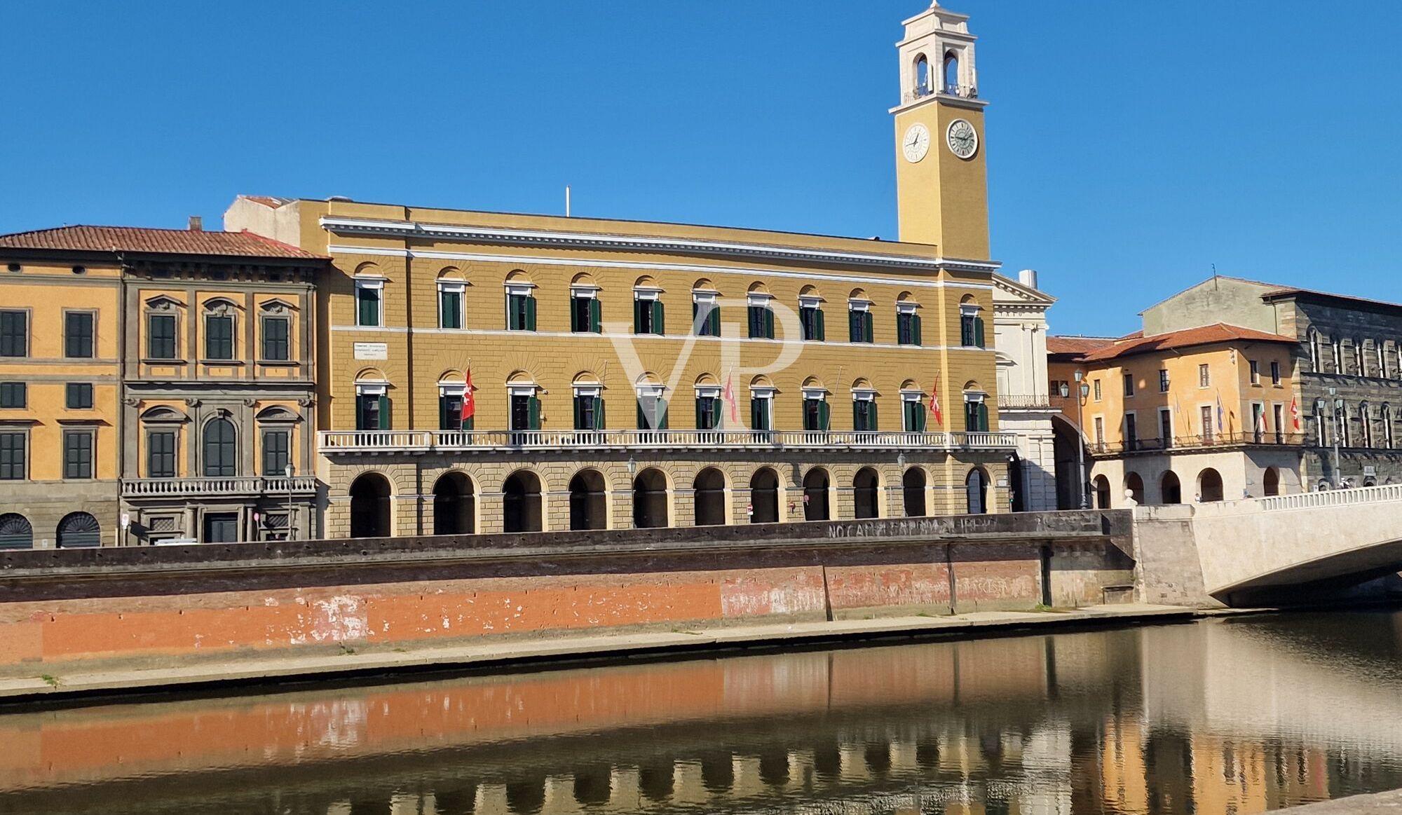 Historischer Palast am Lungarno - Renaissance-Residenz mit modernem Komfort in Pisa