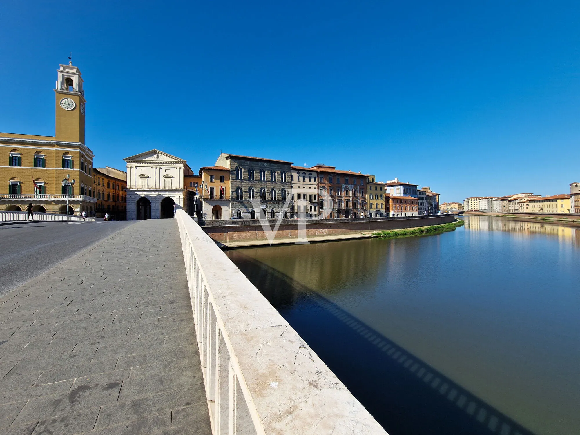 Historic Palazzo on the Lungarno – Renaissance Residence with Modern Comforts in Pisa