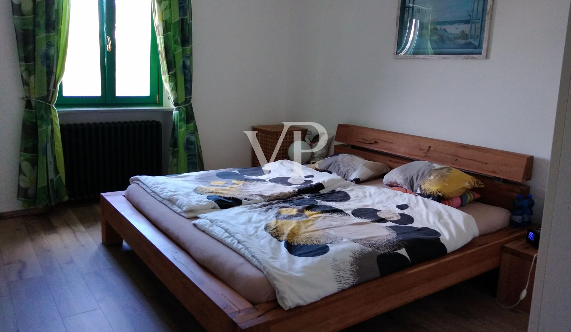 Villa con piscina nella verde campagna piemontese