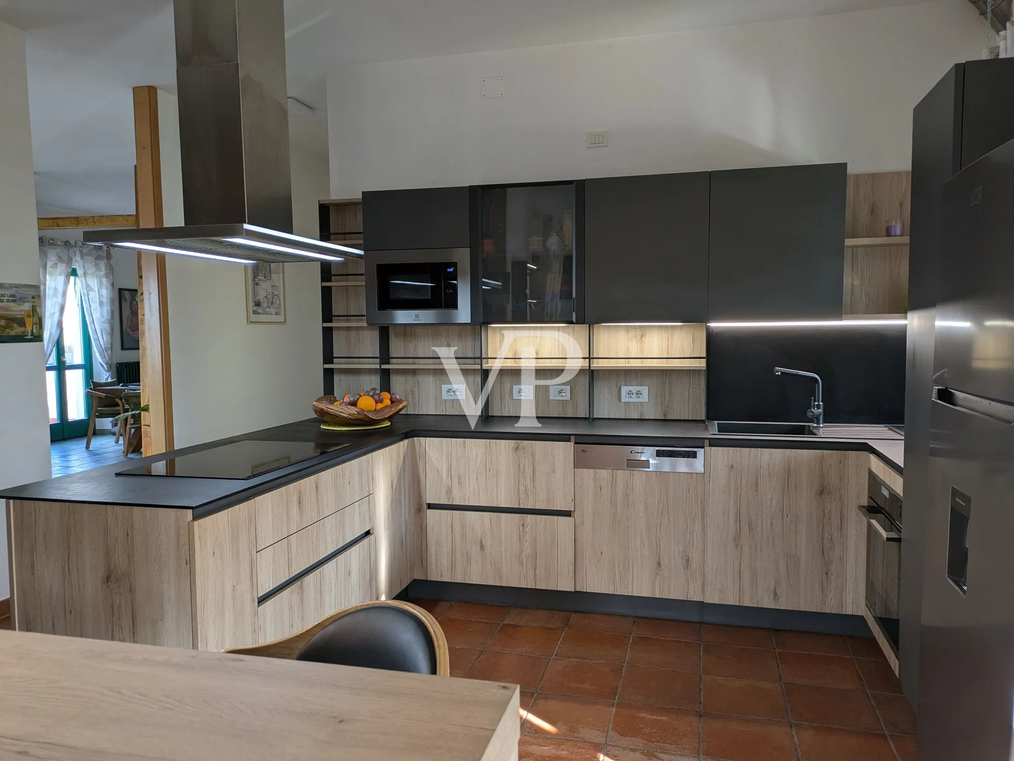 Villa with pool in the green Piedmont countryside