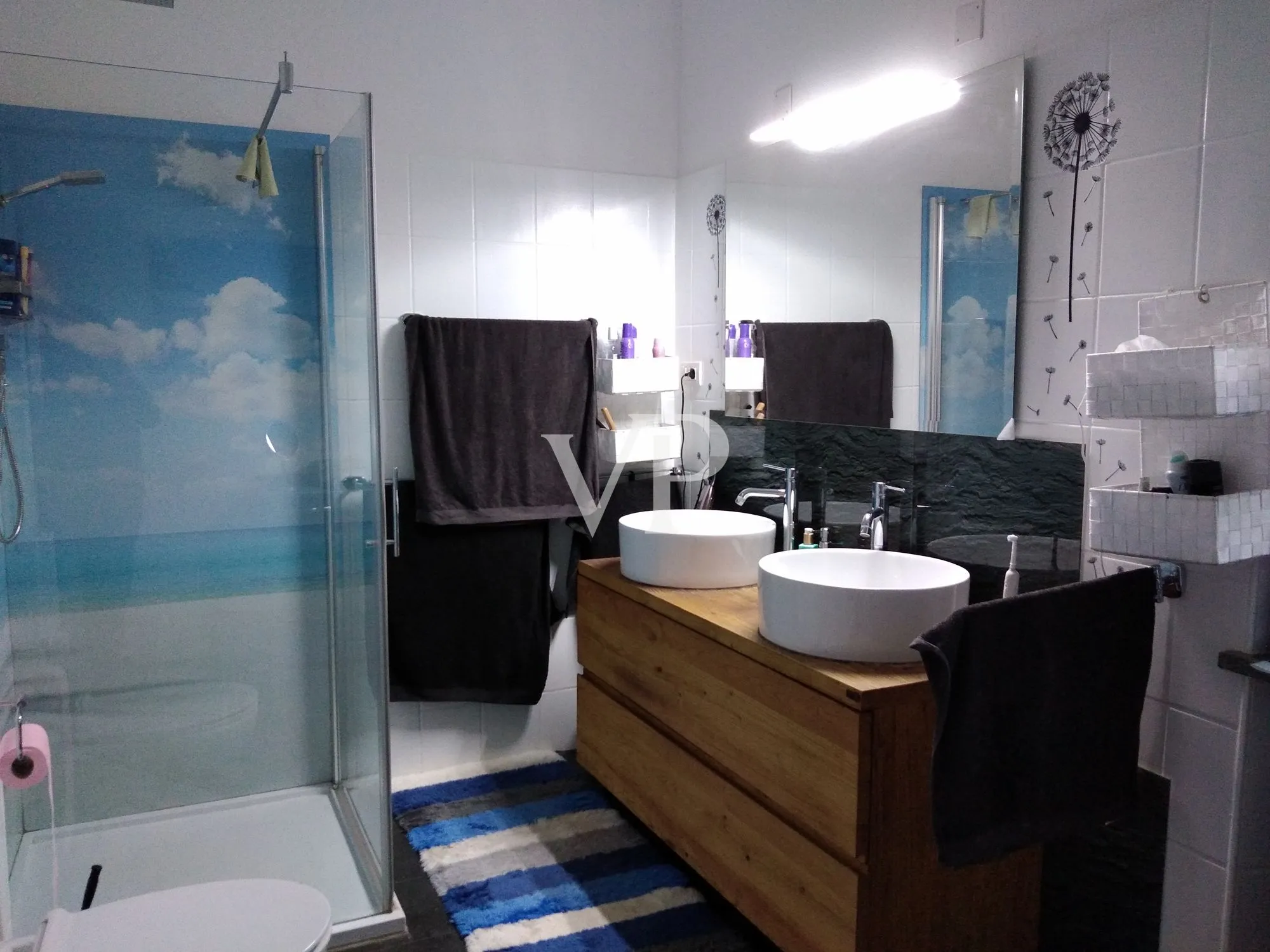 Villa with pool in the green Piedmont countryside