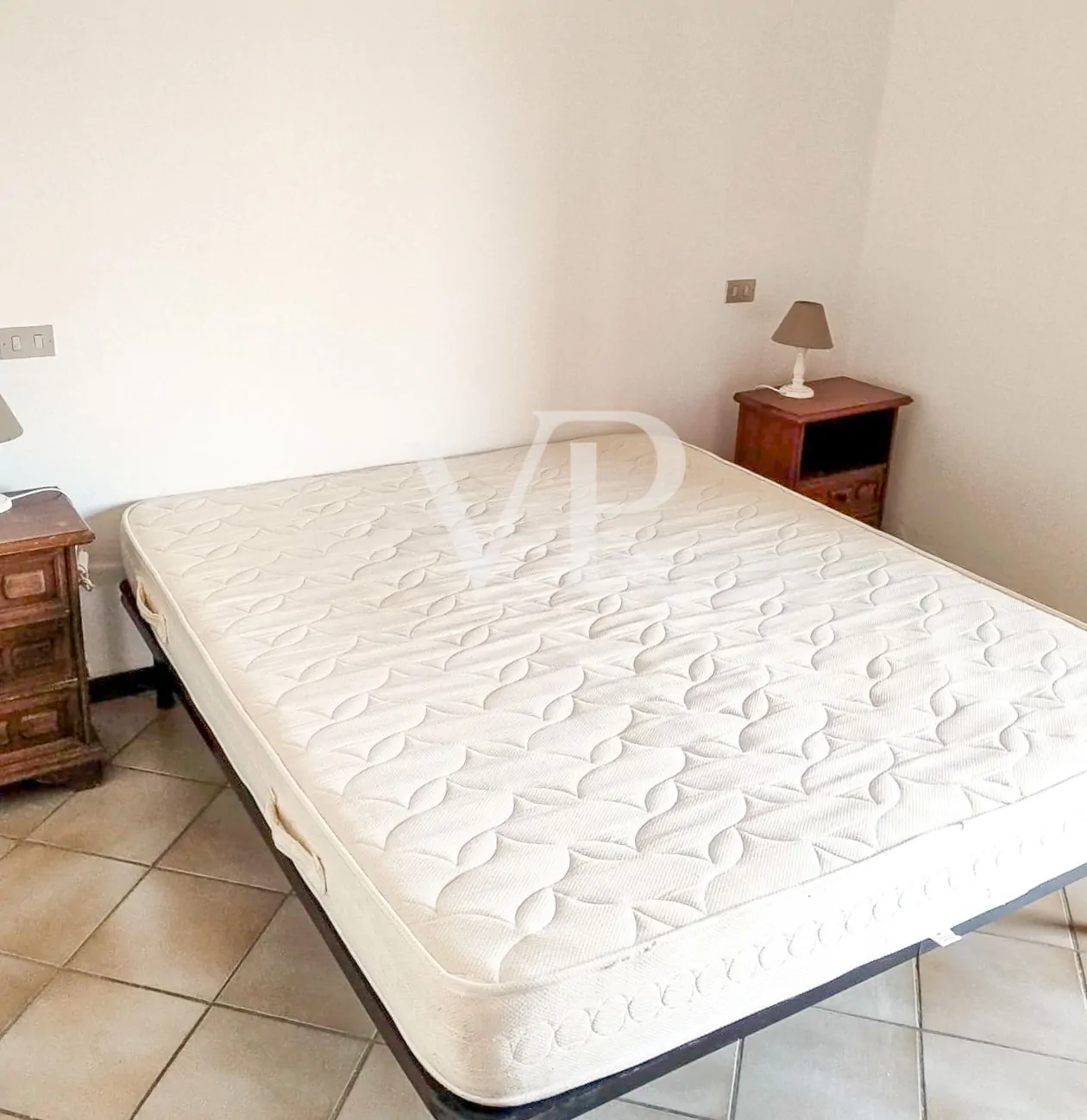 Casa adosada independiente con jardín y terraza