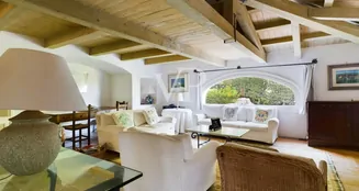 von_poll_real_estate_property_IT252941967_image_1