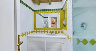 von_poll_real_estate_property_IT252941967_image_8