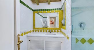 von_poll_real_estate_property_IT252941967_image_8