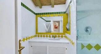 von_poll_real_estate_property_IT252941967_image_8