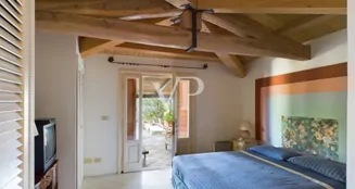 von_poll_real_estate_property_IT252941967_image_13