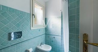 von_poll_real_estate_property_IT252941967_image_11