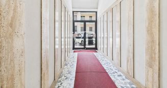 von_poll_real_estate_property_IT252941963_image_25