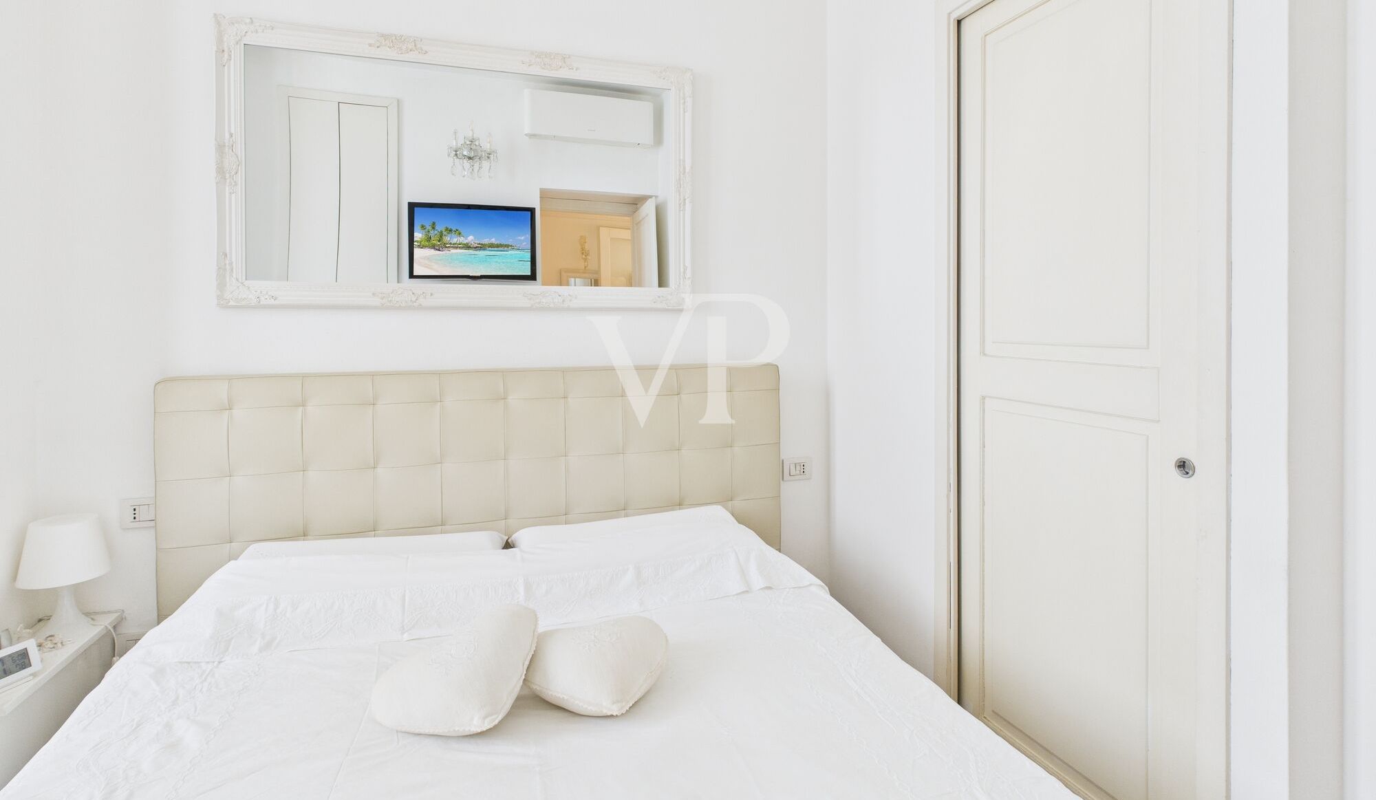 Exklusive Zwei-Zimmer-Wohnung mit Panoramaterrasse - Dachgeschoss