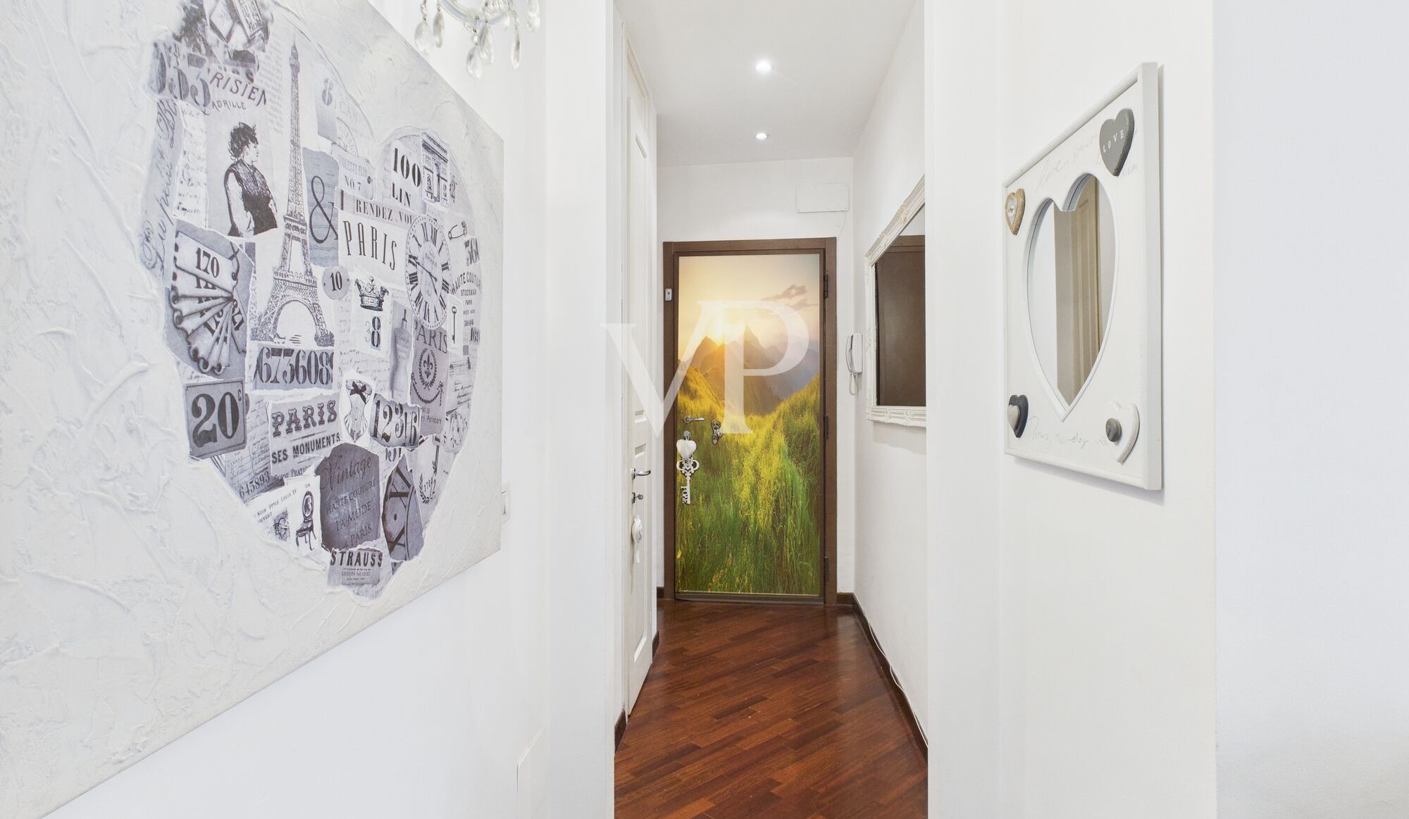 Exklusive Zwei-Zimmer-Wohnung mit Panoramaterrasse - Dachgeschoss