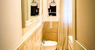 von_poll_real_estate_property_IT252941963_image_16