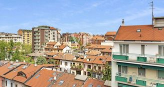von_poll_real_estate_property_IT252941963_image_2