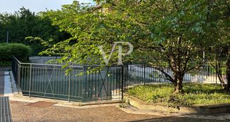 von_poll_real_estate_property_IT252941975_image_22