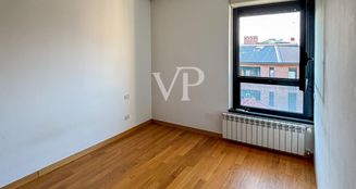 von_poll_real_estate_property_IT252941975_image_12