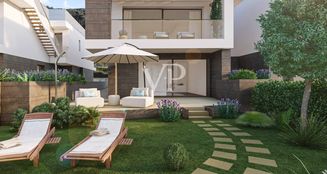 von_poll_real_estate_property_IT252941970_image_4