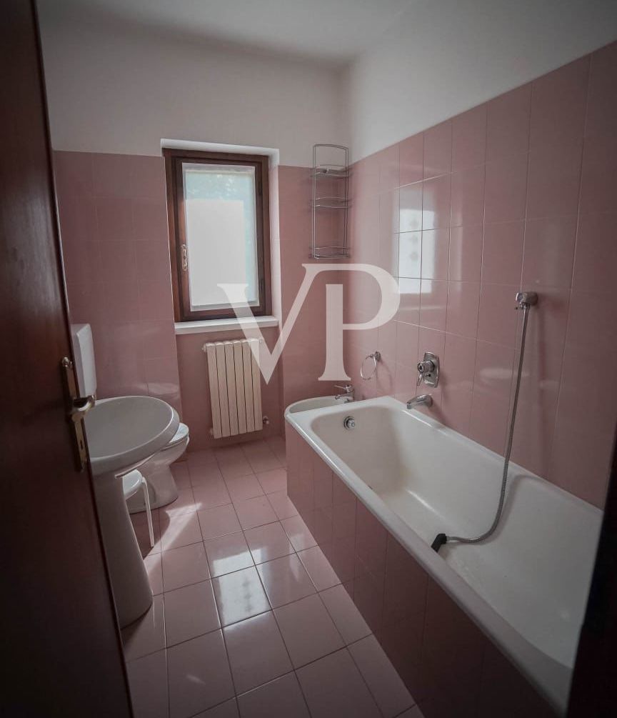 Rinnovata residenza di lusso a Colico, con affaccio sul lago