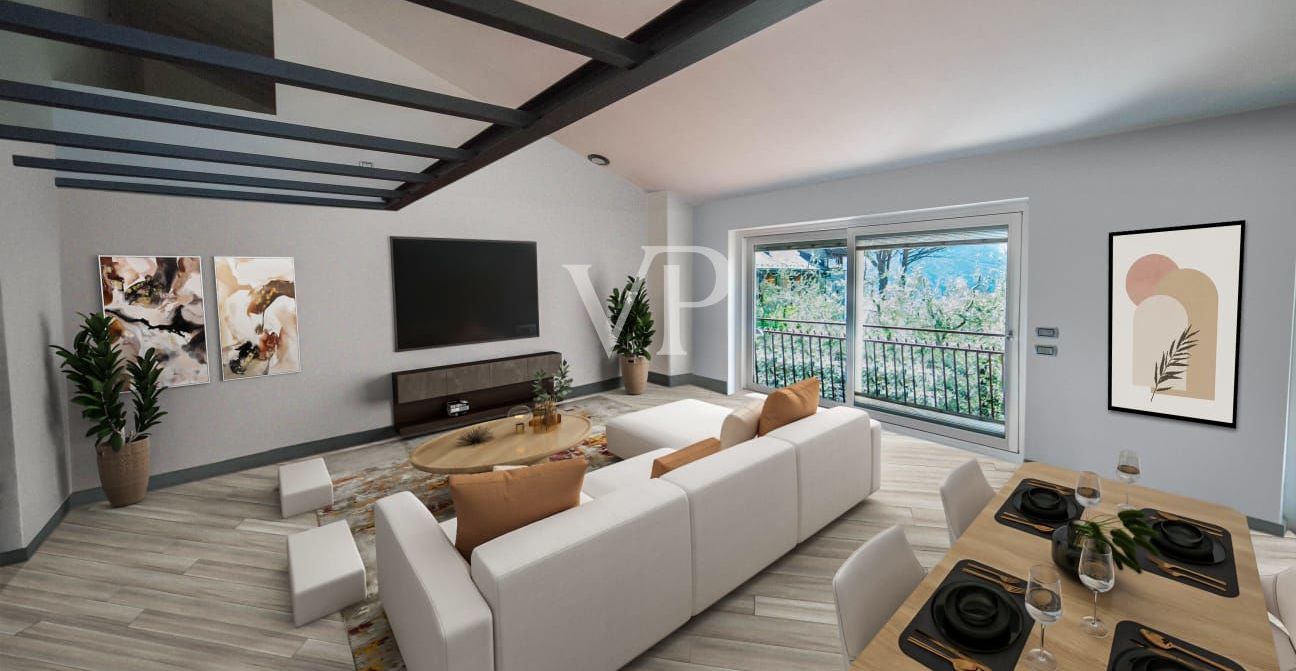 Rinnovata residenza di lusso a Colico, con affaccio sul lago