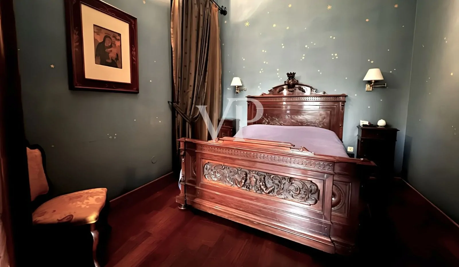 Prestigeträchtige historische Residenz mit Blick auf die Piazza Mazzini