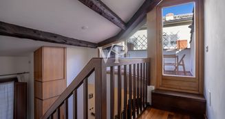 von_poll_real_estate_property_IT252942037_image_4