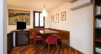 von_poll_real_estate_property_IT252942037_image_9