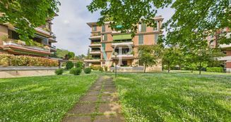 von_poll_real_estate_property_IT252942058_image_10