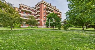 von_poll_real_estate_property_IT252942058_image_9