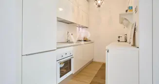 von_poll_real_estate_property_IT252942086_image_9