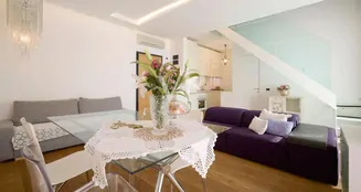 von_poll_real_estate_property_IT252942086_image_5