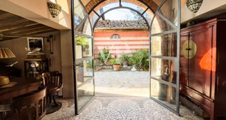 von_poll_real_estate_property_IT252942111_image_32