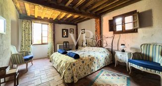 von_poll_real_estate_property_IT252942111_image_18
