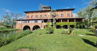 von_poll_real_estate_property_IT252942111_image_1